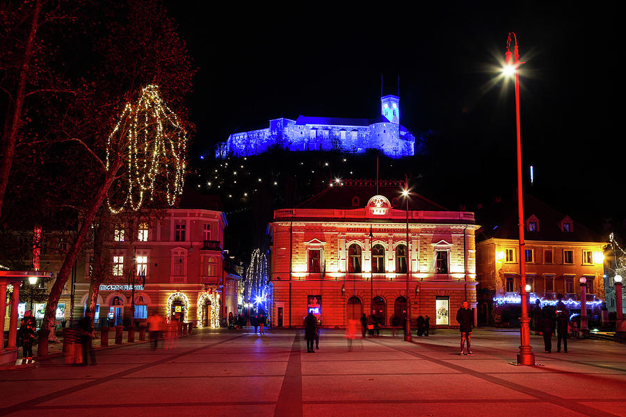 Christmas in Kongresni Square in Ljubljana Photograph by Ian Middleton