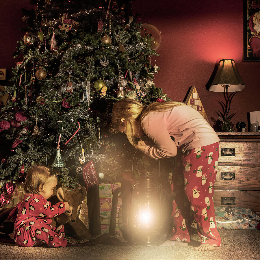 Christmas Morning Photograph by Ed Peterson