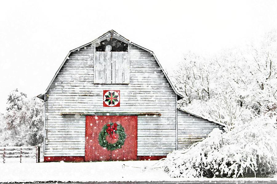 Christmas Quilt Barn Photograph by Benanne Stiens