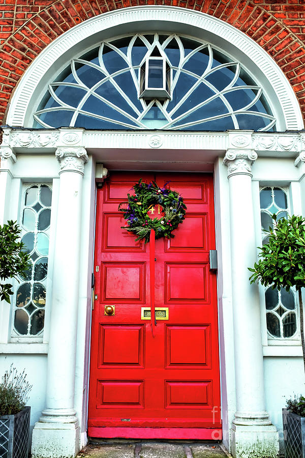 Christmas Red Door in Dublin Photograph by John Rizzuto