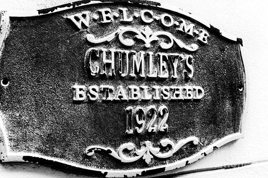 Chumleys Plaque in New York City Photograph by John Rizzuto