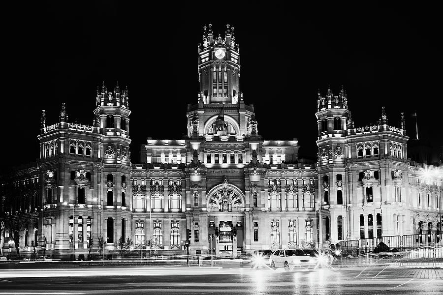 Cibeles Palace At Night In Madrid Photograph by Artur Bogacki