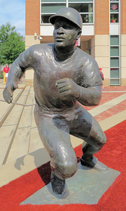 Cincinnati Reds Joe Morgan Statue Photograph By Only A Fine Day