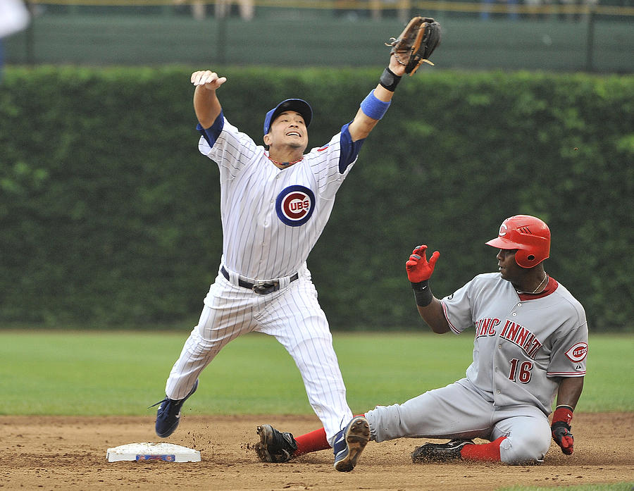 Cincinnati Reds v Chicago Cubs Photograph by Brian Kersey