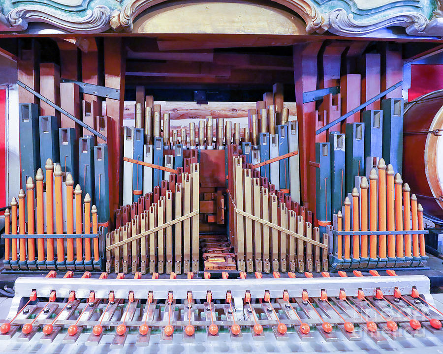 Circus Antique Organ  Photograph by Edward Fielding