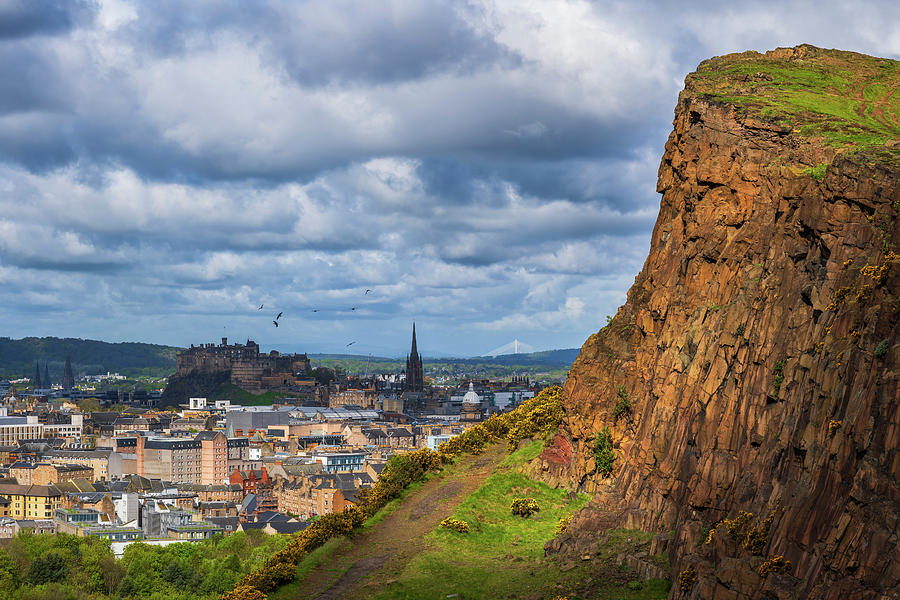Nature Photograph - City of Edinburgh in Scotland by Artur Bogacki