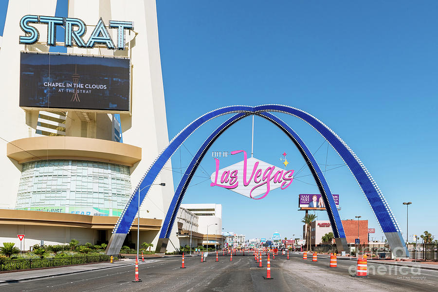 City of Las Vegas Arch Front Full View Photograph by Aloha Art