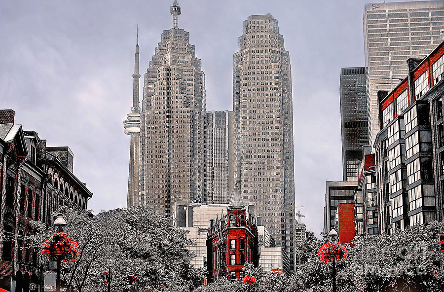 City of Toronto  Mixed Media by Elaine Manley