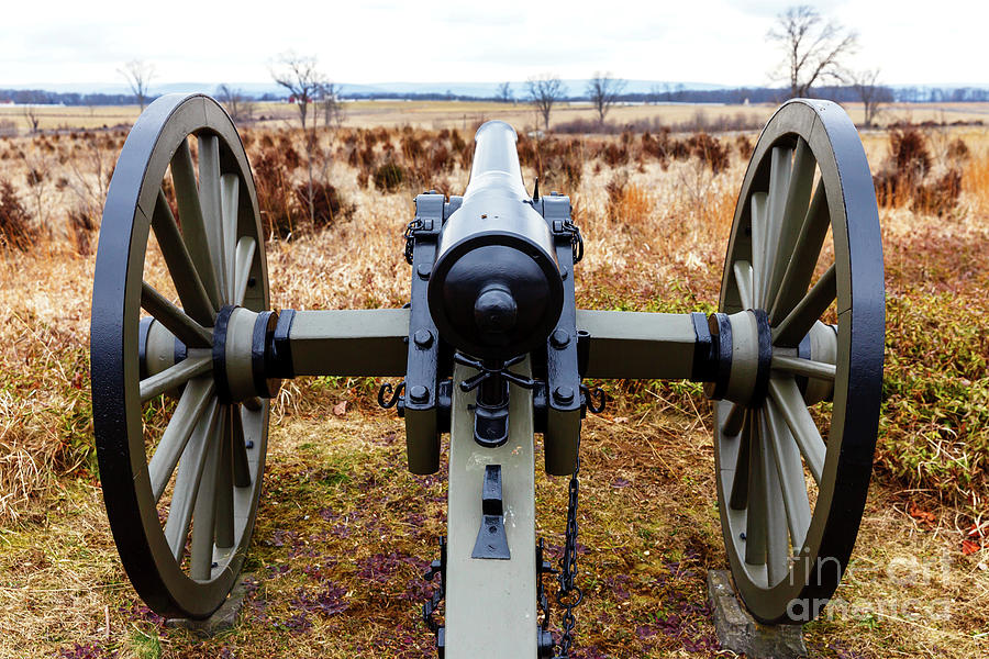Civil War Cannon at Gettysburg Photograph by John Rizzuto