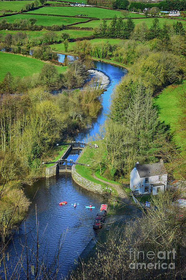 Clashganny Lock and weir on the River Barrow  Photograph by Joe Cashin
