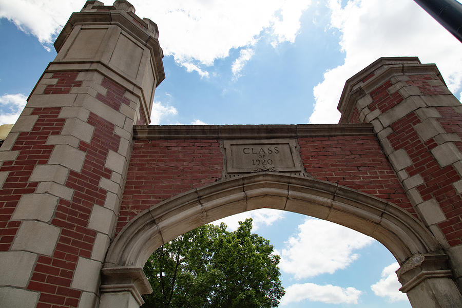 Class of 1920 Arch on the campus of the University of Oklahoma Photograph by Eldon McGraw