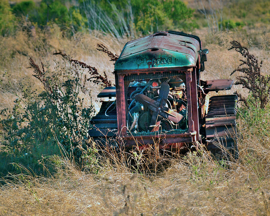 Abandoned Photograph - Cletrac Tractor by William Havle