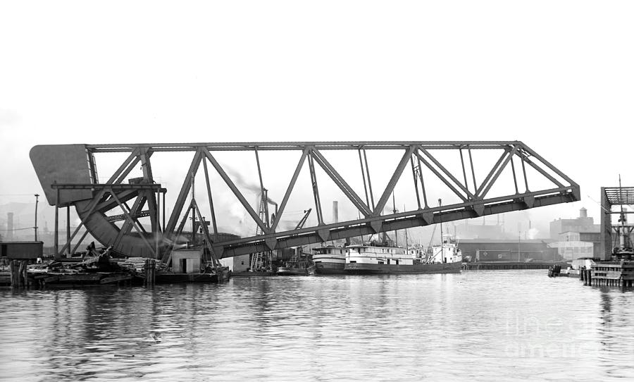 Cleveland Bridge, c1910 Photograph by Granger