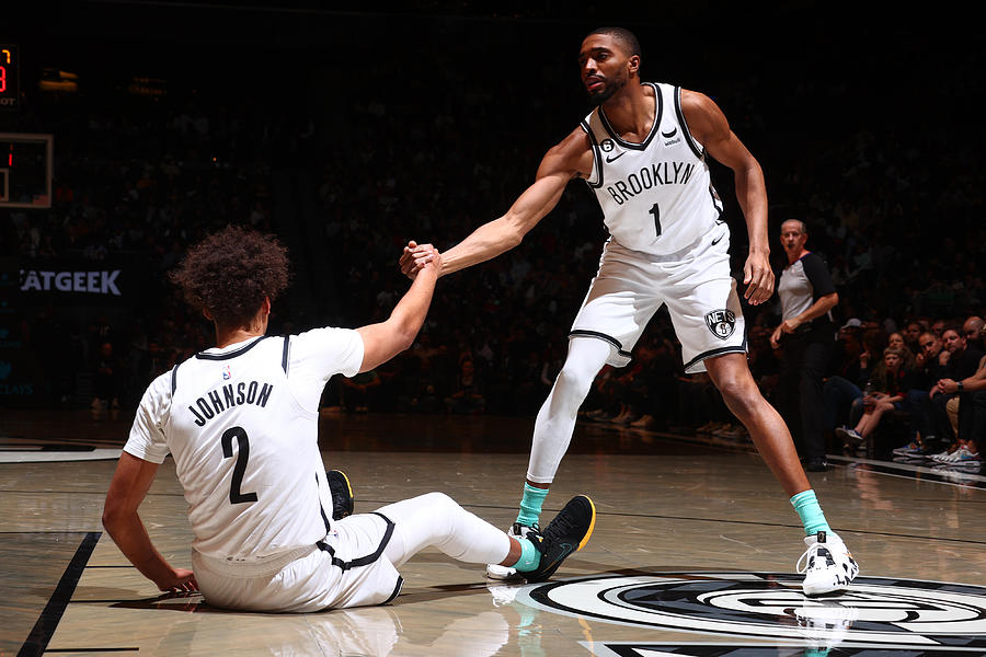 Cleveland Cavaliers v Brooklyn Nets Photograph by Nathaniel S. Butler