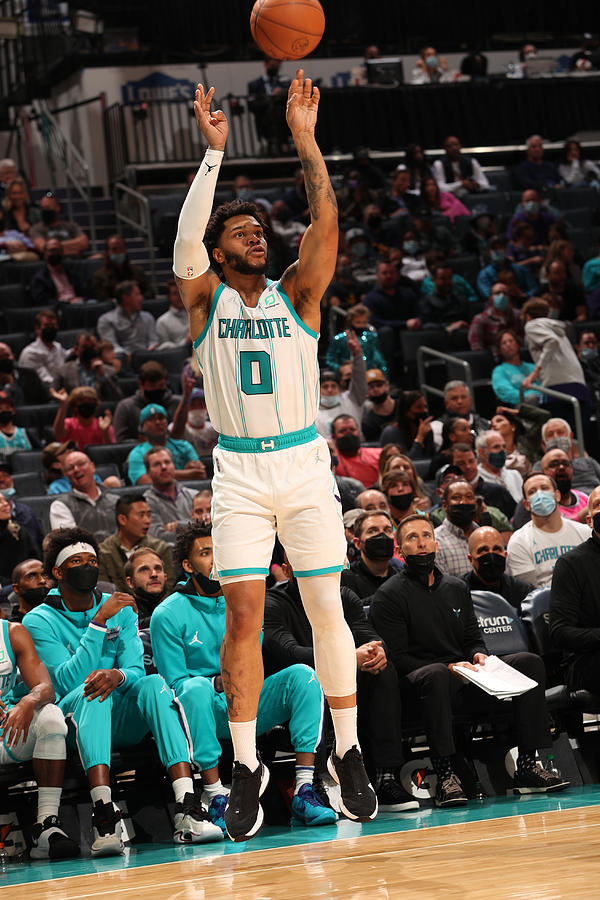 Cleveland Cavaliers v Charlotte Hornets Photograph by Kent Smith