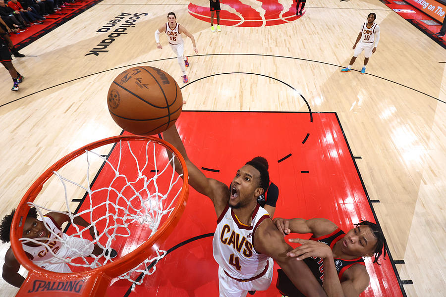 Cleveland Cavaliers v Toronto Raptors Photograph by Vaughn Ridley