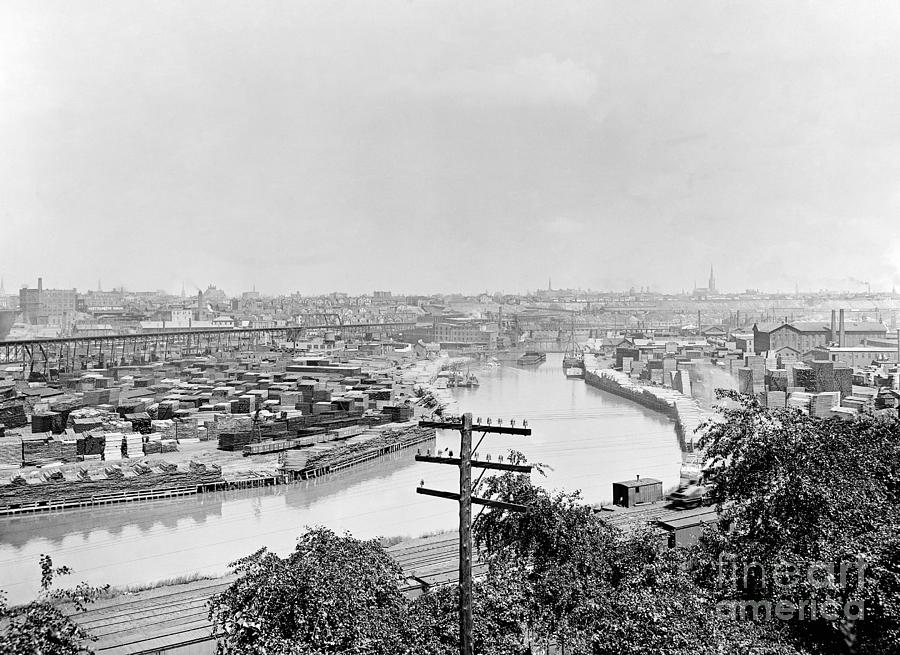 Cleveland, Ohio, 1901 Photograph by Granger