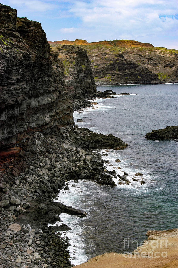 Cliffs on the shoreline of Maui, Hawaiii.  Photograph by Gunther Allen