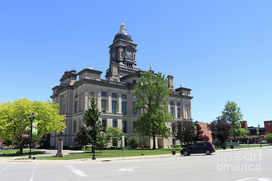 Clinton County Courthouse in Frankfort Indiana 7466 Photograph by Jack Schultz
