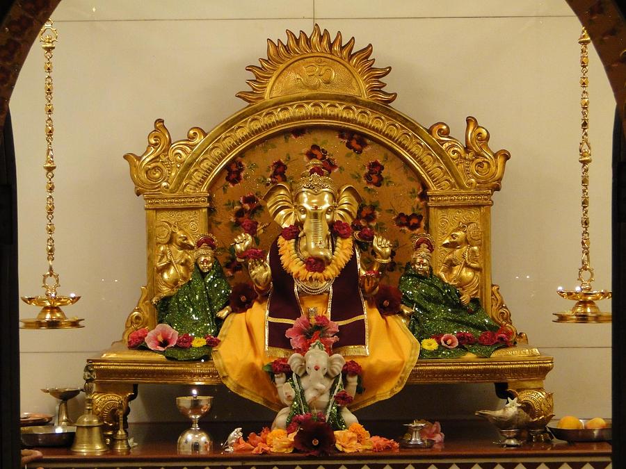 Closeup of Suvarna Ganesh in Malvan Photograph by Shot by Ankur Panchbudhe