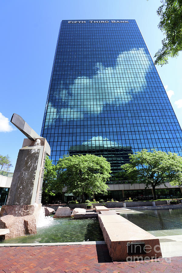 Cloud Reflections On Fifth Third Building Toledo Ohio  0008 Photograph