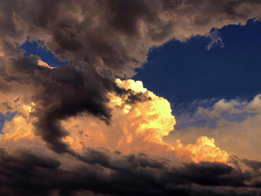 Cloudscape thunder head Photograph by Steve Karol