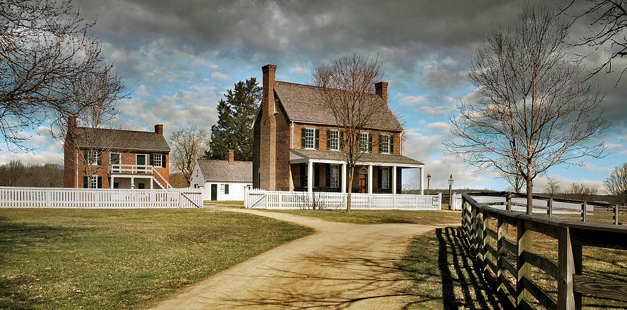 Clover Hill Tavern Photograph by Bob Bell | Fine Art America