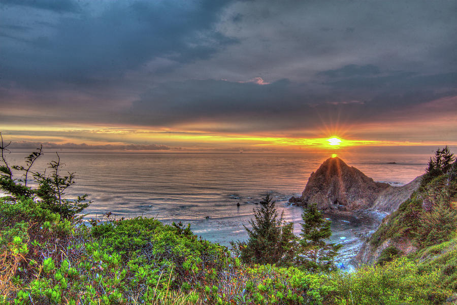 Coastal Sunset Photograph by Mike Lee