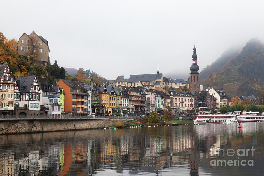 Cochem Photograph - Cochem 01 by Tom Uhlenberg Cochem Photograph - Cochem 01 by Tom Uhlenberg