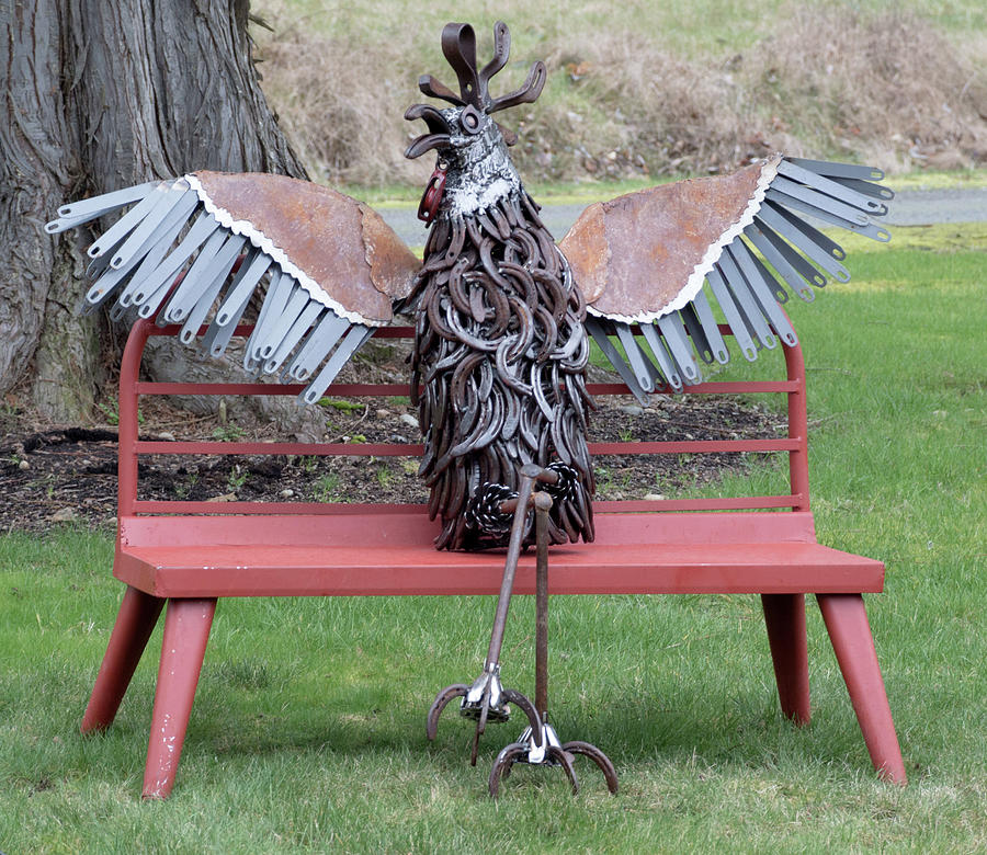 Cogburns Roost Sculpture by Wendy Ray