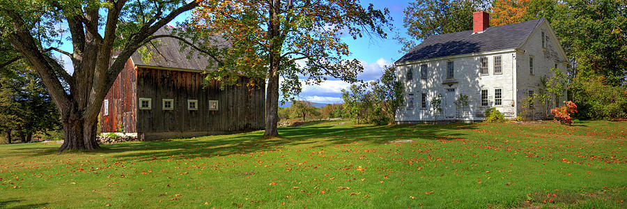 Colonial Style Farm Photograph by Robert Harris