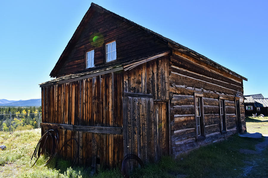 Colorado Barn Photograph by Kyle Hanson