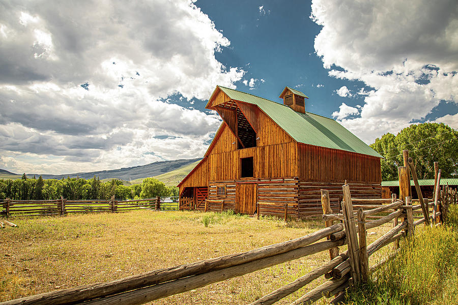 Colorado Mountain Barn Photograph by Steven Bateson