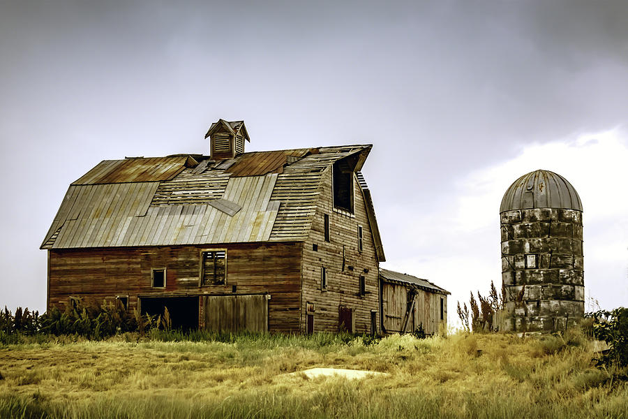 Colorado Silo Barn by William Havle Colorado Silo Barn by William Havle