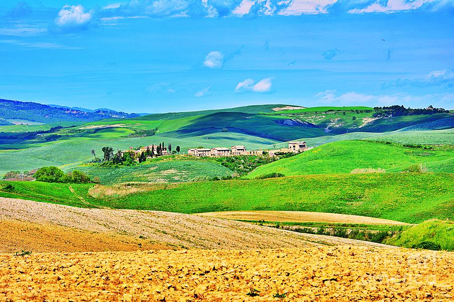 Colors of Tuscany Photograph by Ramona Matei