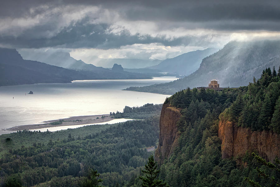 Columbia River Gorge Crown Point Overlook Photograph by Harriet Feagin