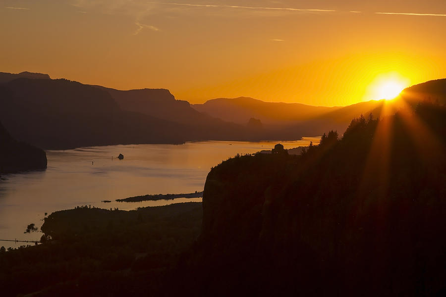 Columbia Sunrise Photograph By Melissa Jensen - Fine Art America