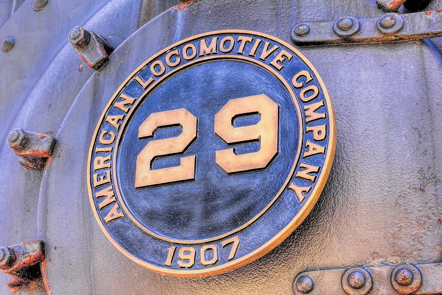 Copper Range Locomotive 29 Front Plate Photograph by Dale Kauzlaric