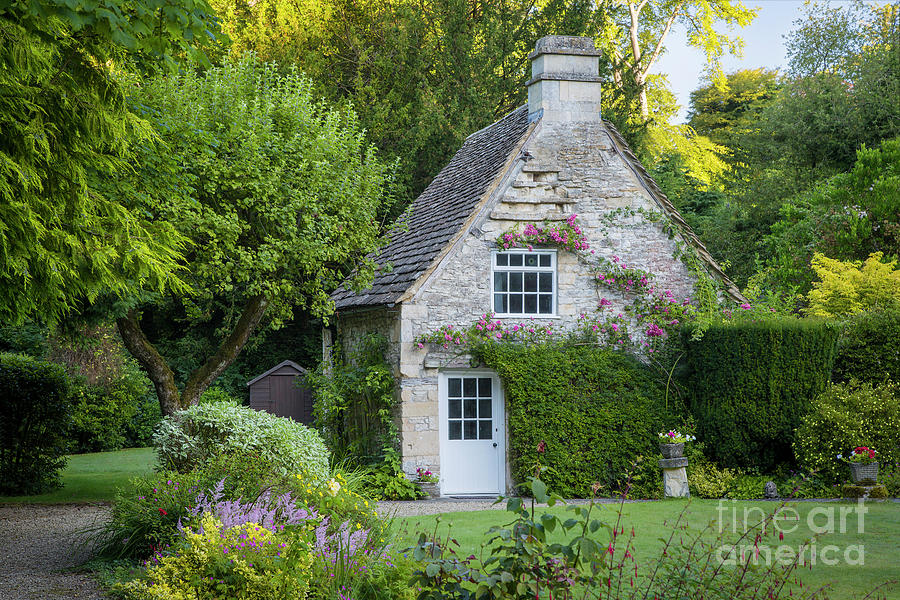 Cotswold Cottage Photograph by Brian Jannsen