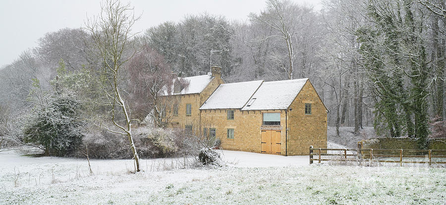 Cotswold Cottage in the Snow Photograph by Tim Gainey