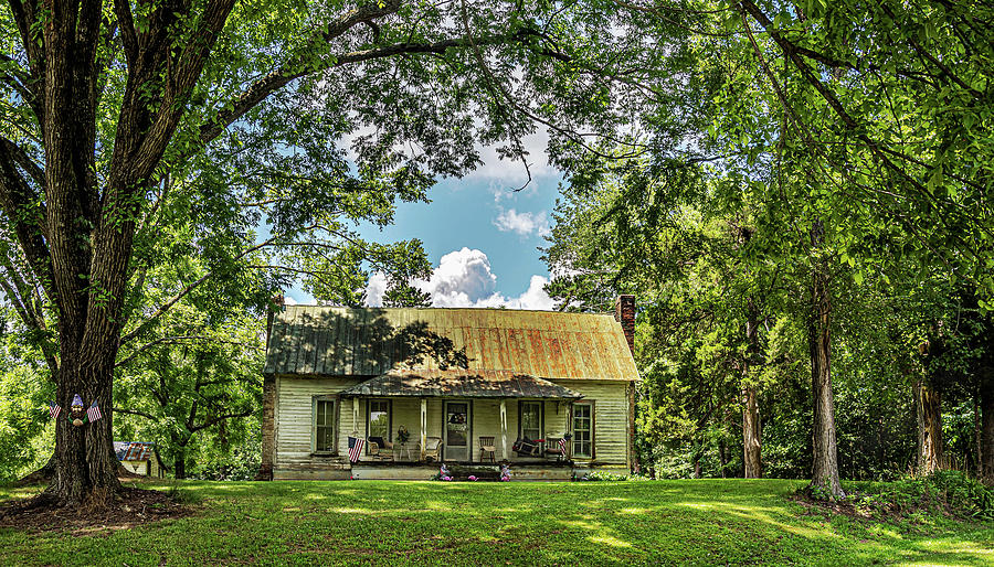 Country Living Photograph by Bob Bell