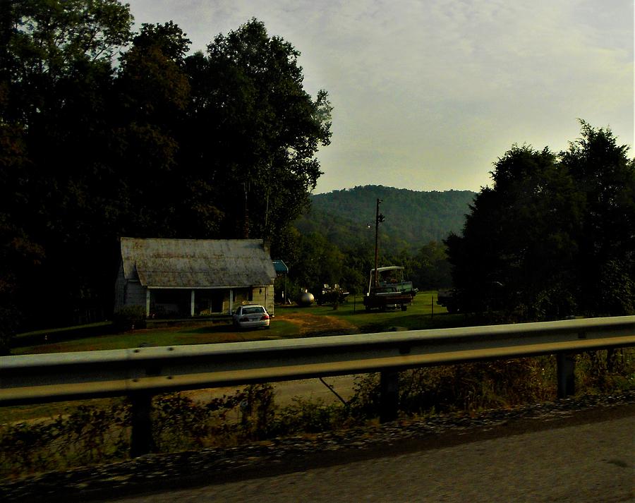 Country Roads in Tennessee Photograph by Linda Stern