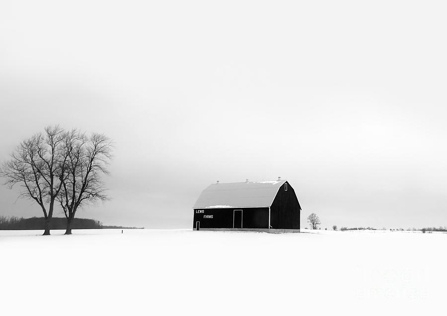 Countryside Barn Photograph by Diana Rajala