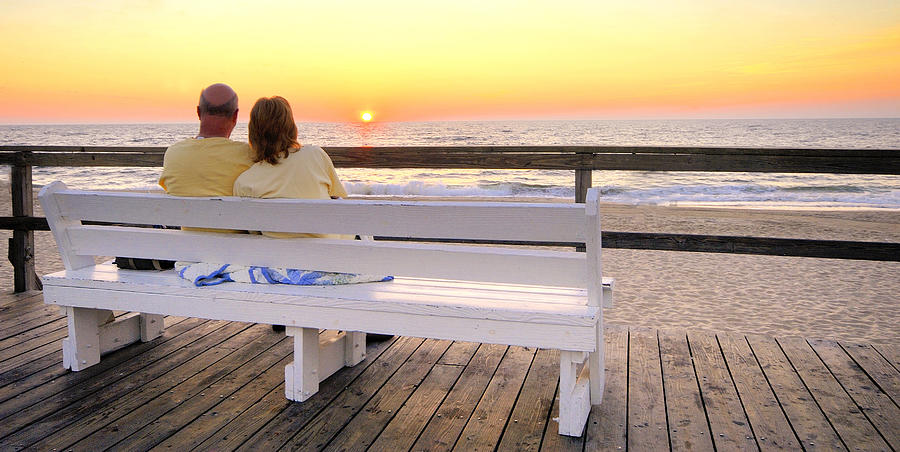 Couple at Dawn - Bethany Beach, Delaware Photograph by Robert Kirk