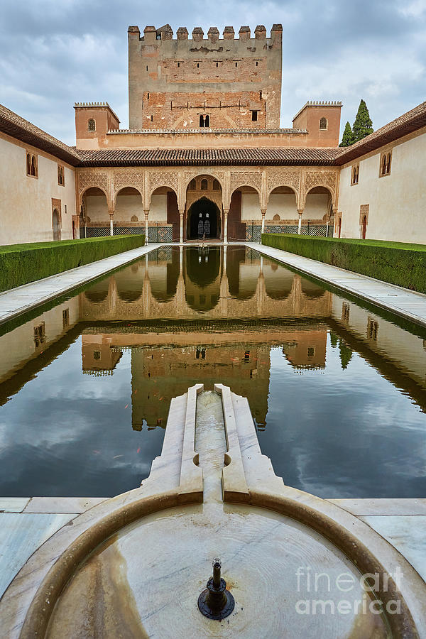 Court of the Myrtles-Alhambra Photograph by Juan Carlos Ballesteros