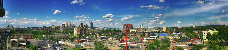 Cincinnati Photograph - Covington Wide by Linda Mans