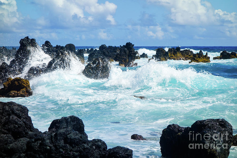 Crashing Waves on Black Rocks by Wilko Van de Kamp Crashing Waves on Black Rocks by Wilko Van de Kamp