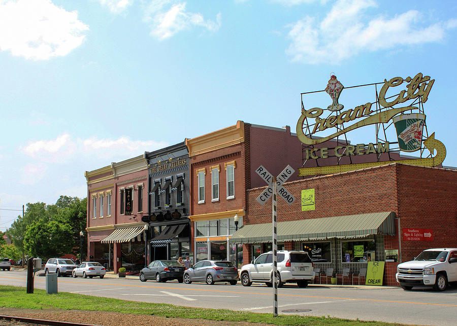 Cream City - Cookeville Photograph by David Beard - Fine Art America