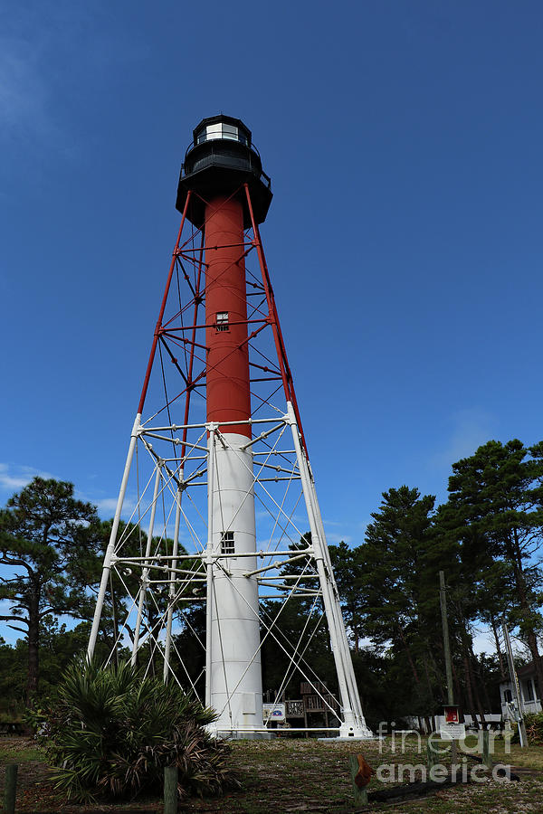 Nature Photograph - Crooked River Light by Christiane Schulze Art And Photography