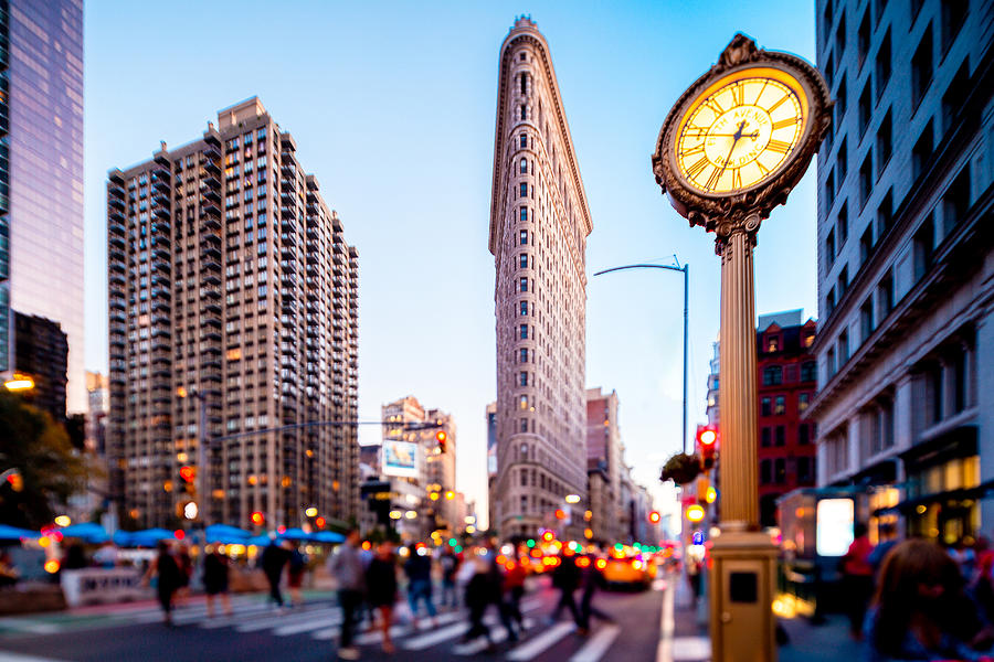 Crowded and busy streets below Flatiron building, New York Photograph by Sascha Kilmer